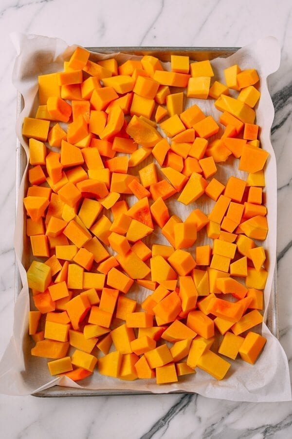 Curried Squash Soup with Red Curry Butter Croutons, by geagle.miooashdv.tk