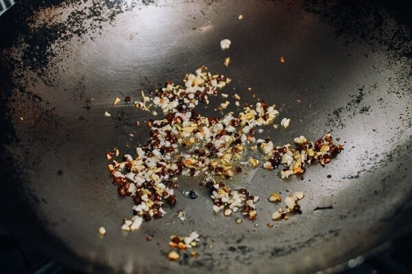 Gan Bian Si Ji Dou - Sichuan Dry Fried String Beans, by geagle.miooashdv.tk