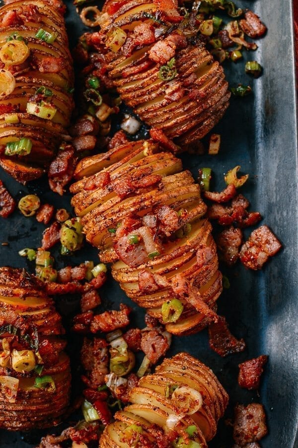 Crispy Hasselback Potatoes with Spicy Bacon Scallion Relish, by geagle.miooashdv.tk
