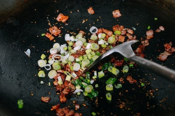 Crispy Hasselback Potatoes with Spicy Bacon Scallion Relish, by geagle.miooashdv.tk