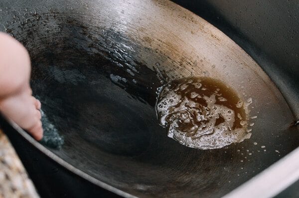 How to Season a Wok and Daily Wok Care by geagle.miooashdv.tk