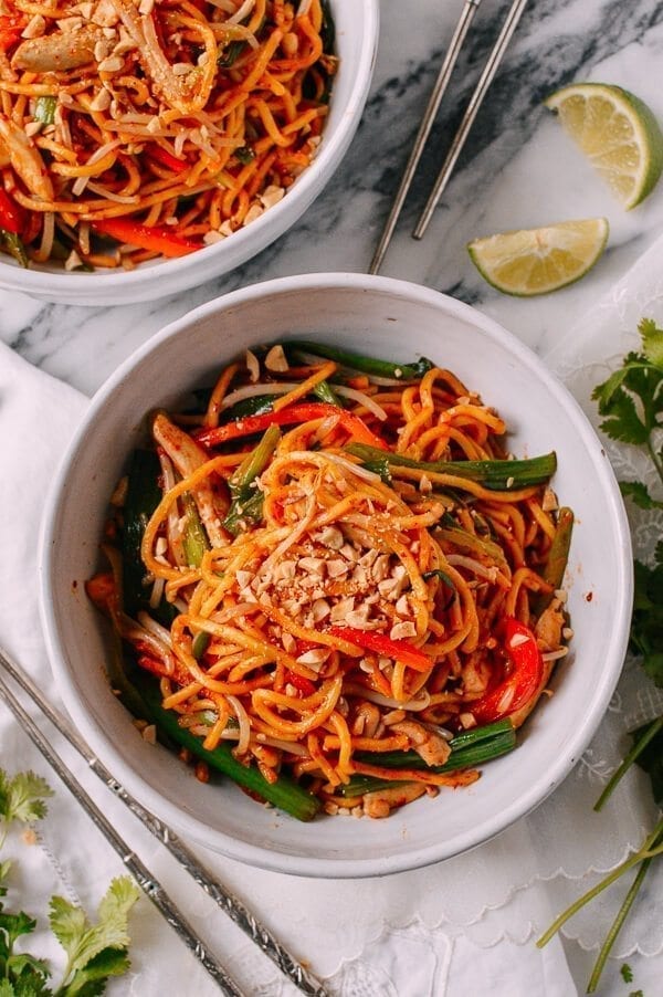 Red Curry Noodles with Chicken, by geagle.miooashdv.tk