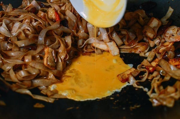 Char Kway Teow Malaysian Stir-fried Rice Noodles, by geagle.miooashdv.tk