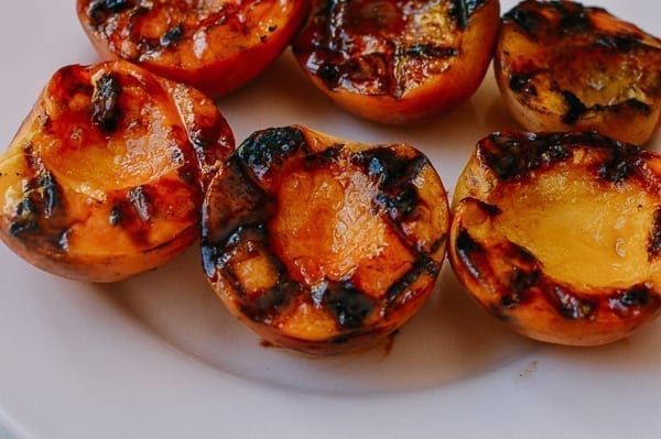 Grilled Peach Crisps with Yogurt, by geagle.miooashdv.tk