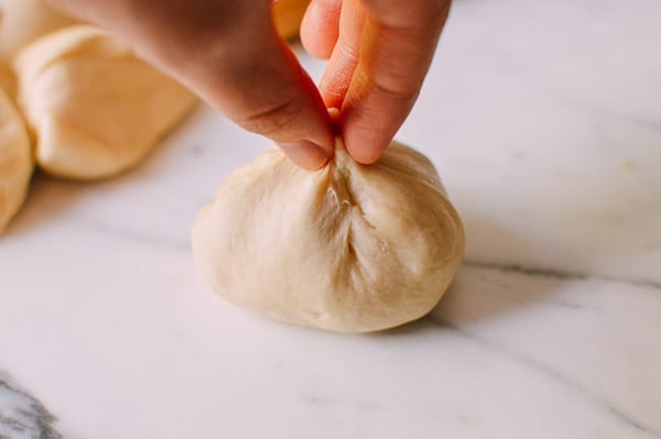 Chinese Pineapple Buns with Roast Pork Filling, by geagle.miooashdv.tk