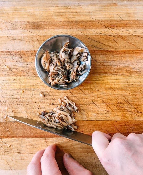 Chopped Shiitake Mushrooms, by geagle.miooashdv.tk