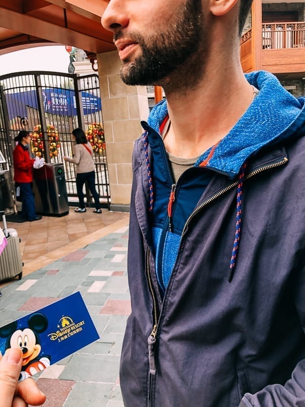 Shanghai Disneyland VIP Tickets by geagle.miooashdv.tk