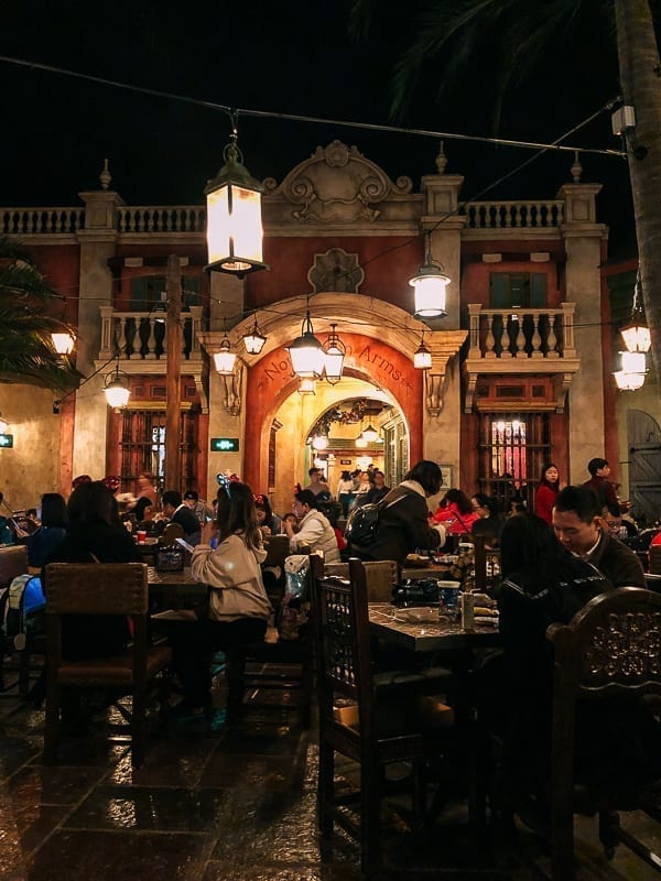 Shanghai DIsneyland Park Resort by geagle.miooashdv.tk