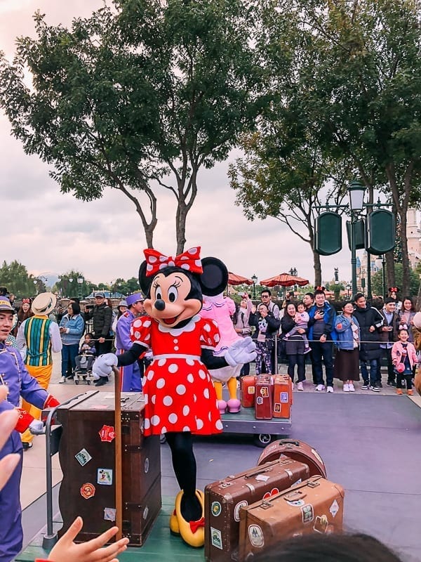 Shanghai Disneyland attractions - Minnie Mouse by geagle.miooashdv.tk
