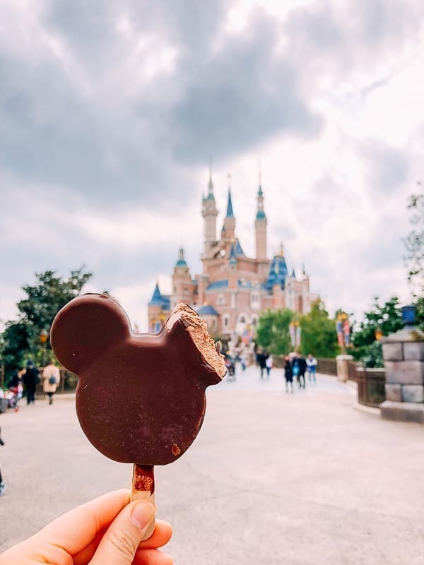 The Perfect Day at Shanghai Disneyland by geagle.miooashdv.tk