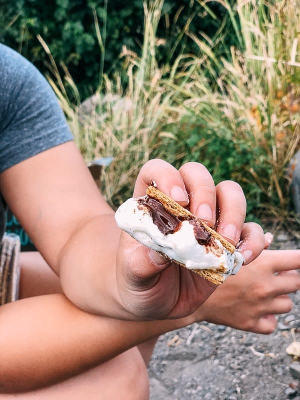 Smores closeup, geagle.miooashdv.tk
