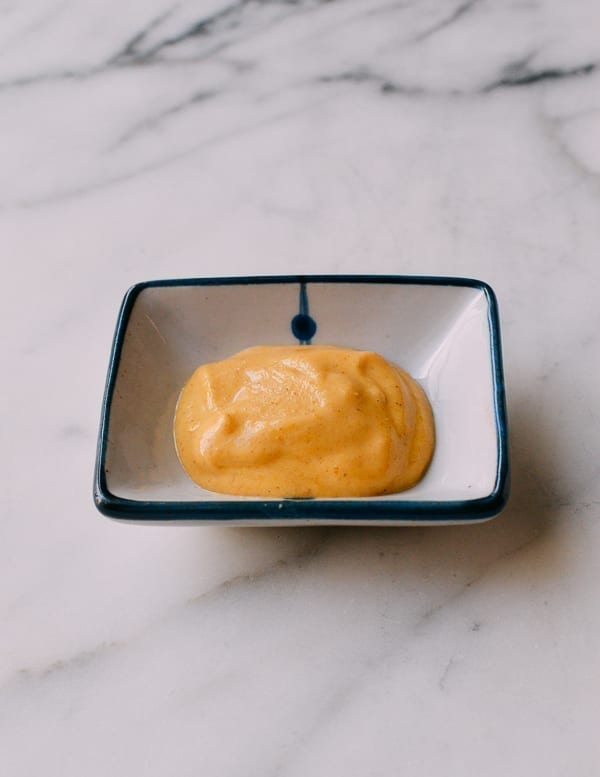 Chinese Hot Mustard in a dish, geagle.miooashdv.tk