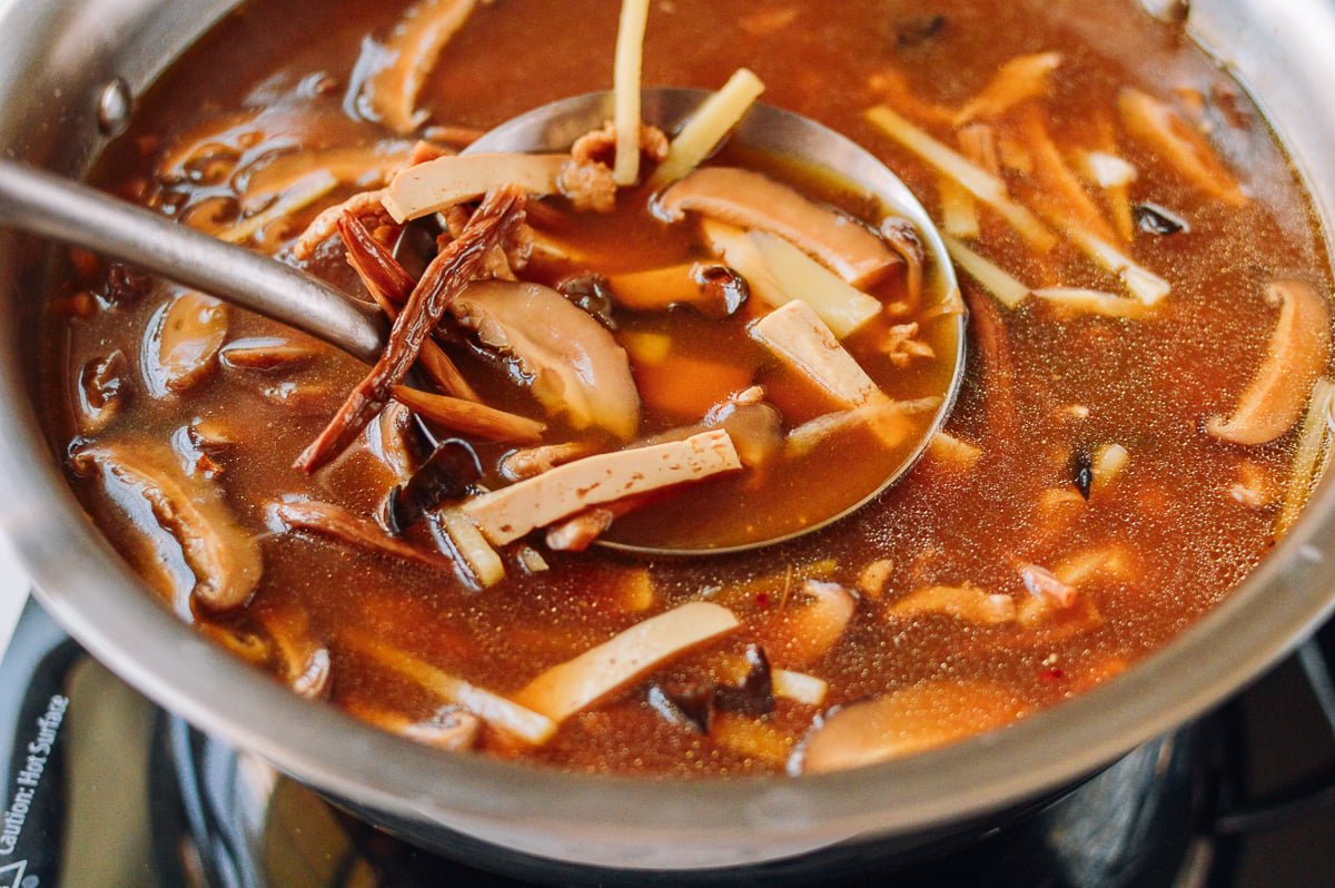 Making hot and sour soup, geagle.miooashdv.tk