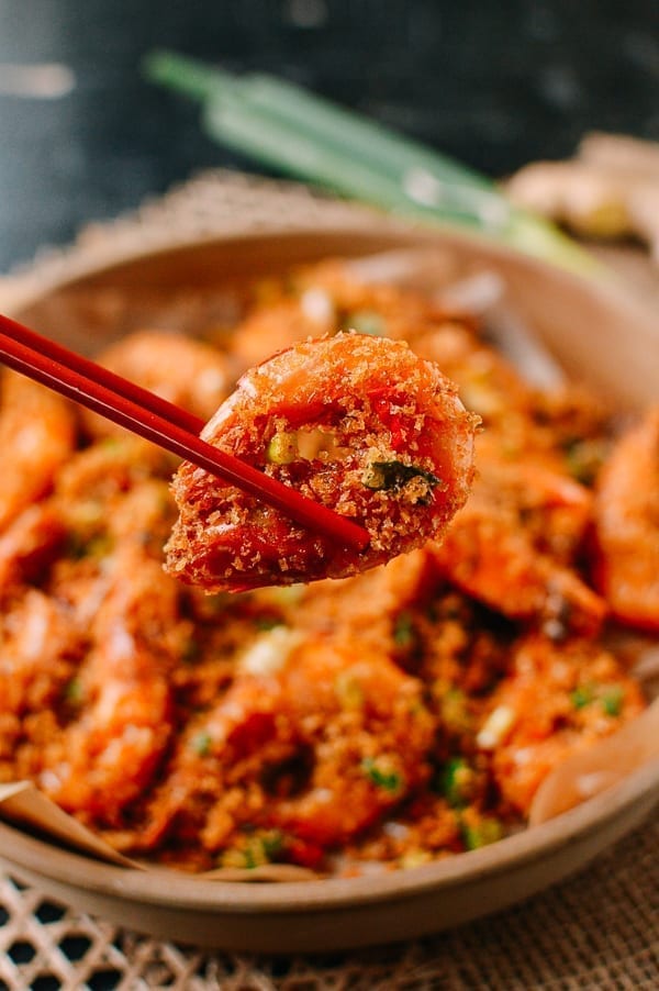 Chopsticks lifting shrimp, geagle.miooashdv.tk