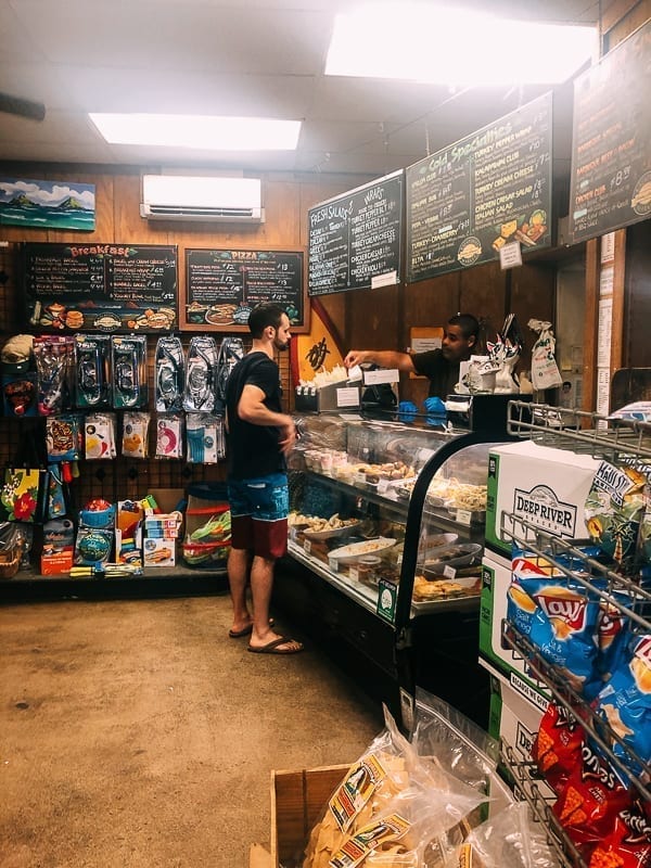 Kalapawai Market deli counter, geagle.miooashdv.tk