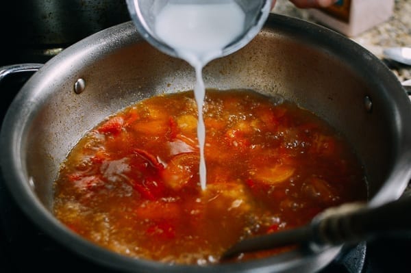 Thickening soup with cornstarch slurry, geagle.miooashdv.tk