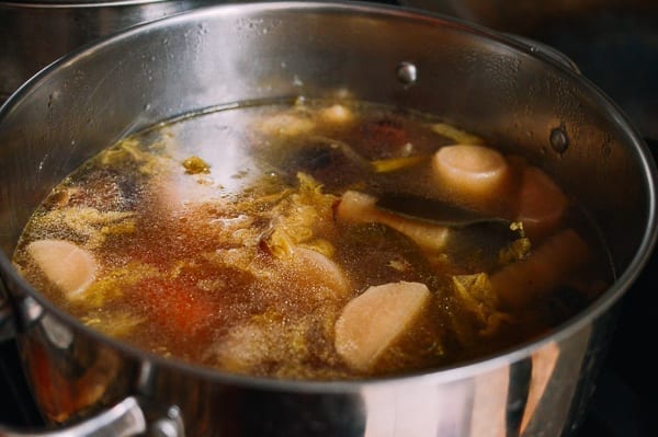 Simmering vegetable stock, geagle.miooashdv.tk