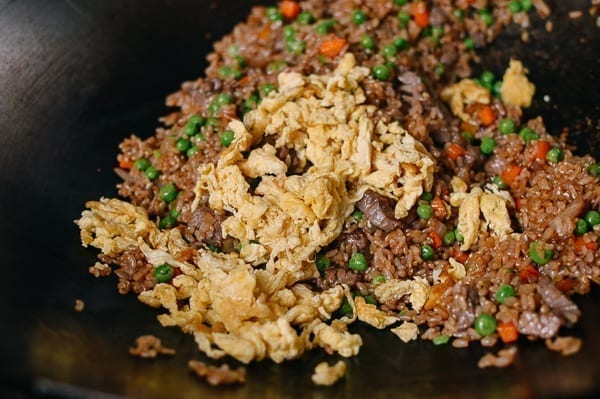Stirring scrambled eggs into rice, geagle.miooashdv.tk