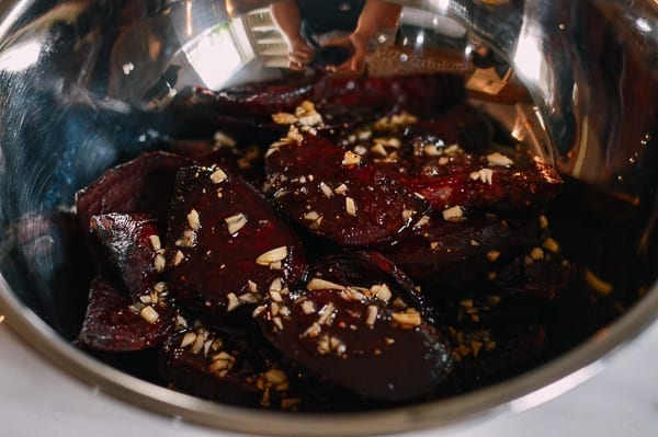 Tossing beets in dressing, geagle.miooashdv.tk