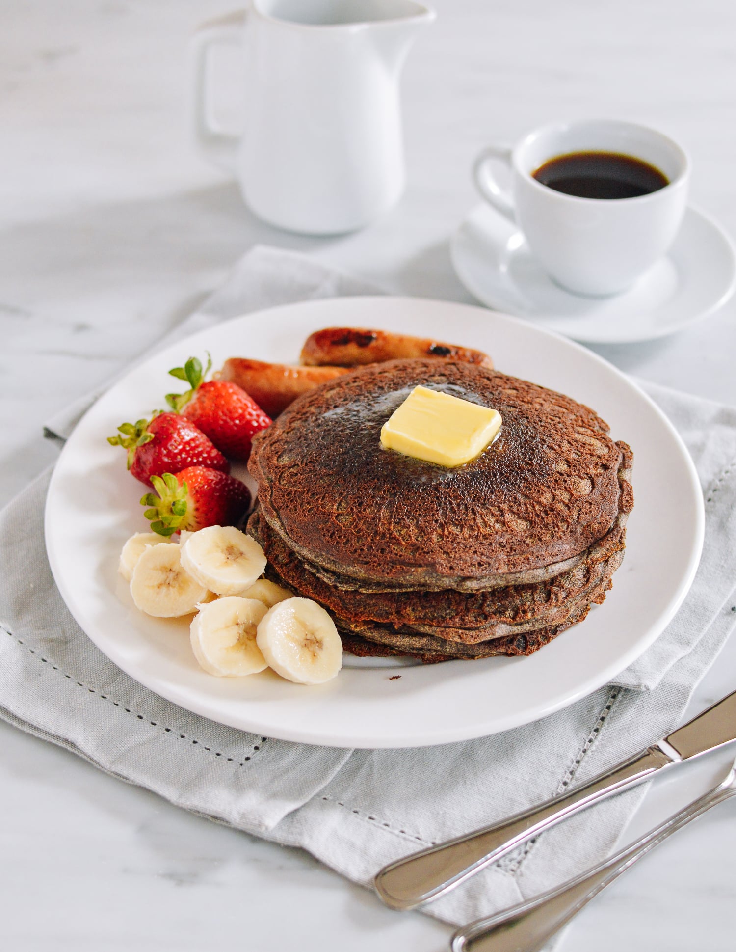 Stack of buckwheat pancakes with fruit, geagle.miooashdv.tk