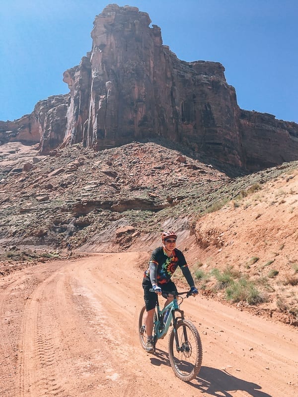 John - Mountain biking Moab White Rim trail by geagle.miooashdv.tk