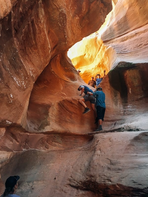Holeman Slot canyon descent - Canyonlands National Park by geagle.miooashdv.tk