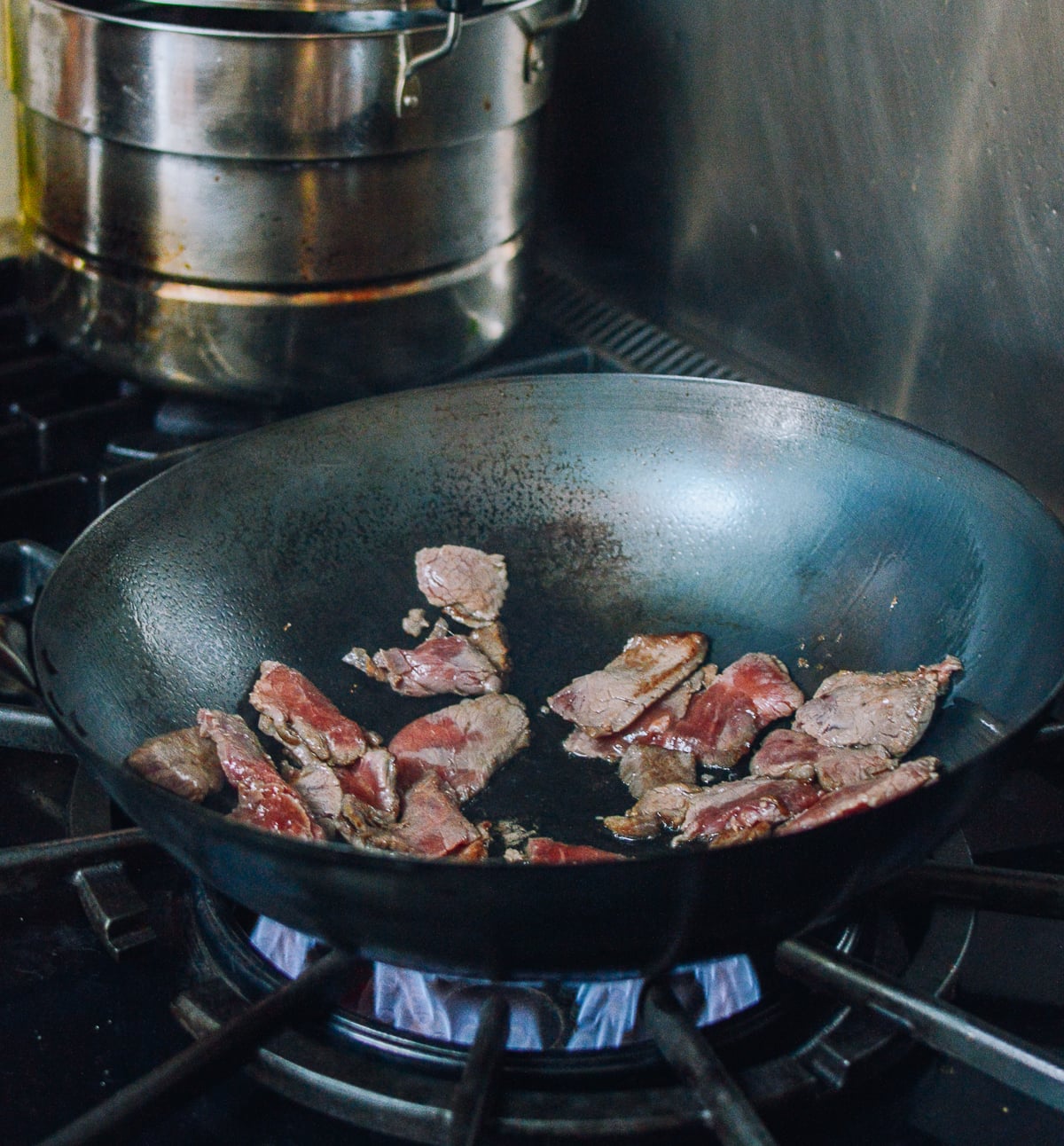 Searing beef in wok, geagle.miooashdv.tk