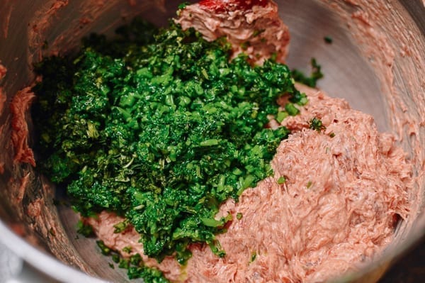 Mixing in chopped watercress and cilantro, geagle.miooashdv.tk