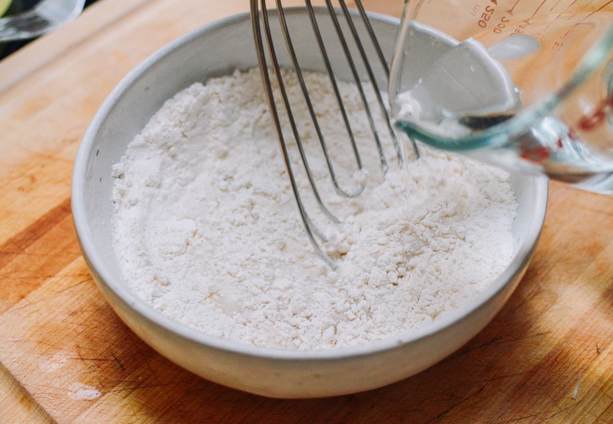 Mixing the batter, geagle.miooashdv.tk