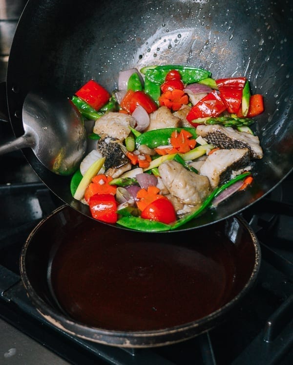 Plating fish stir-fry, geagle.miooashdv.tk