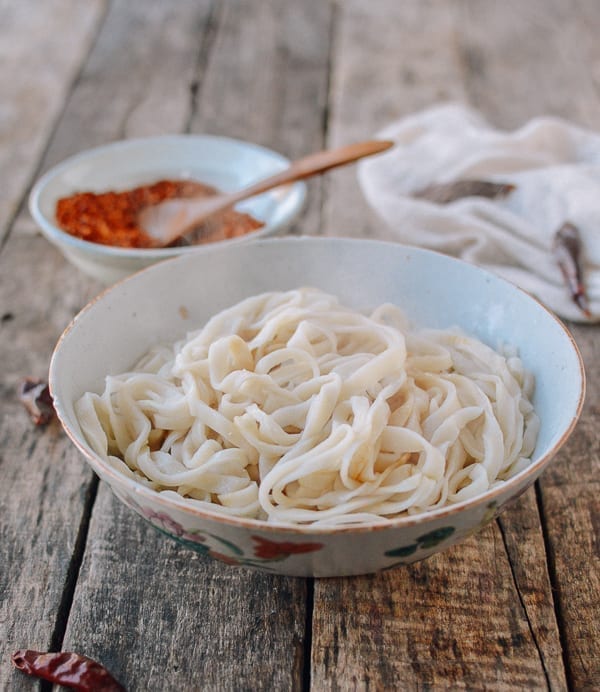 Piping hot bowl of cooked homemade noodles, geagle.miooashdv.tk