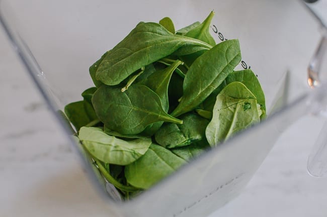 Spinach in food processor with water, geagle.miooashdv.tk