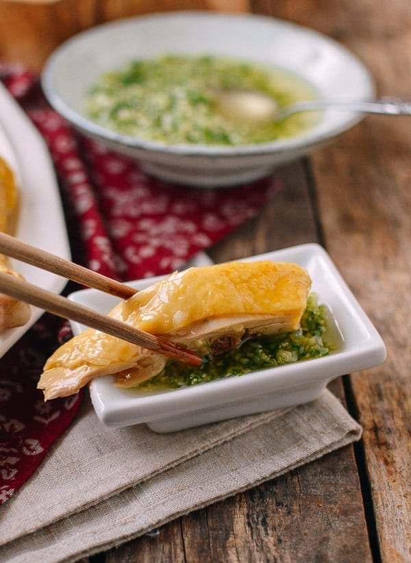 Dipping white cut chicken into ginger scallion sauce, geagle.miooashdv.tk