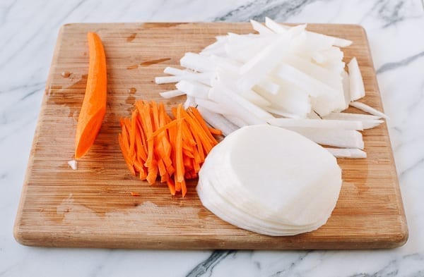 julienned carrots and daikon radish, geagle.miooashdv.tk
