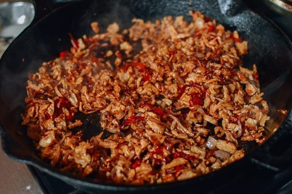 Seasoning with soy sauce and fish sauce, geagle.miooashdv.tk
