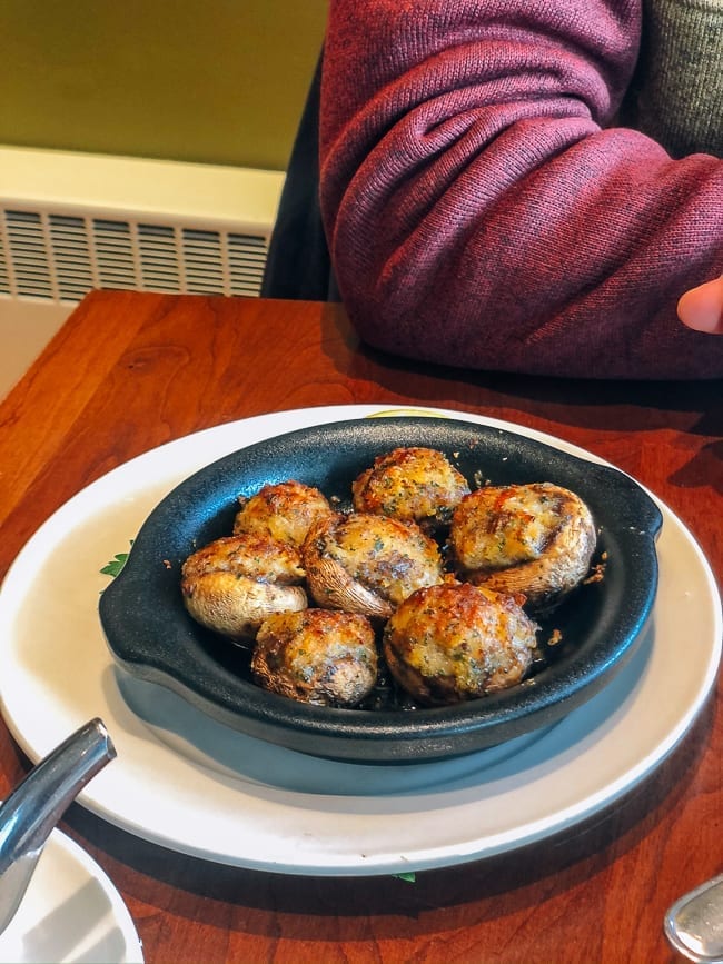 Crab Stuffed Mushrooms at Galyn's Bar Harbor, geagle.miooashdv.tk