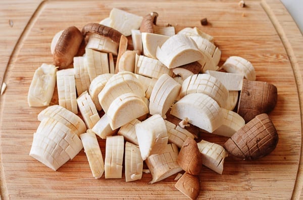 King oyster mushroom pieces ready for stir-fry, geagle.miooashdv.tk