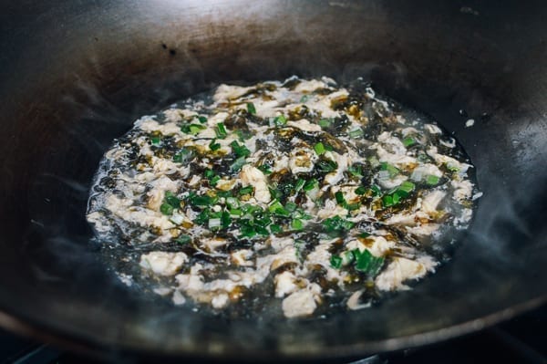 Simmering seaweed egg soup, geagle.miooashdv.tk
