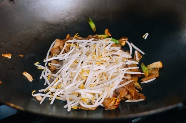 Adding bean sprouts, geagle.miooashdv.tk