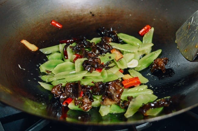 Chinese Stem Lettuce Stir-fry, geagle.miooashdv.tk