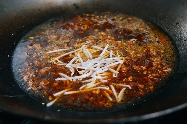 Adding bean sprouts to soup, geagle.miooashdv.tk