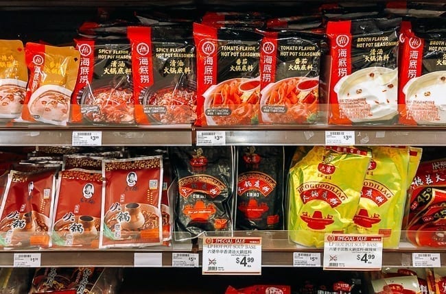 Different varieties of hot pot soup base on store shelves, geagle.miooashdv.tk