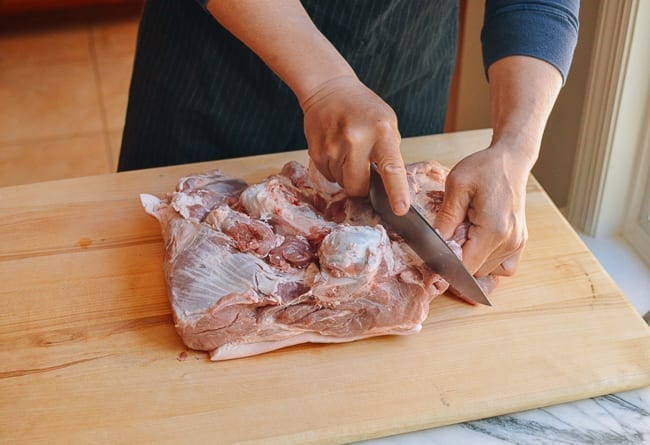 Exposed bone in pork shoulder, geagle.miooashdv.tk