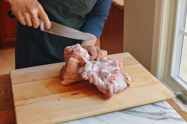 Getting under pork shoulder bone, geagle.miooashdv.tk