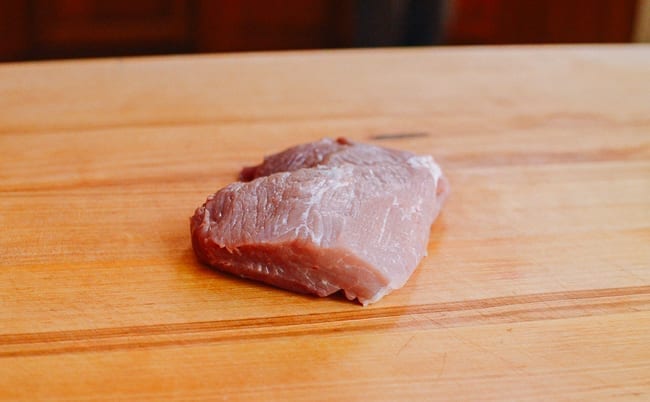 Piece of pork shoulder for stir-fry, geagle.miooashdv.tk