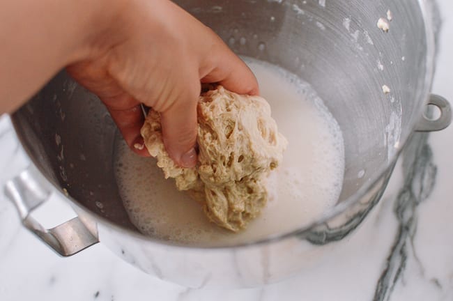 Squeezing out the last bit of starch from dough, geagle.miooashdv.tk