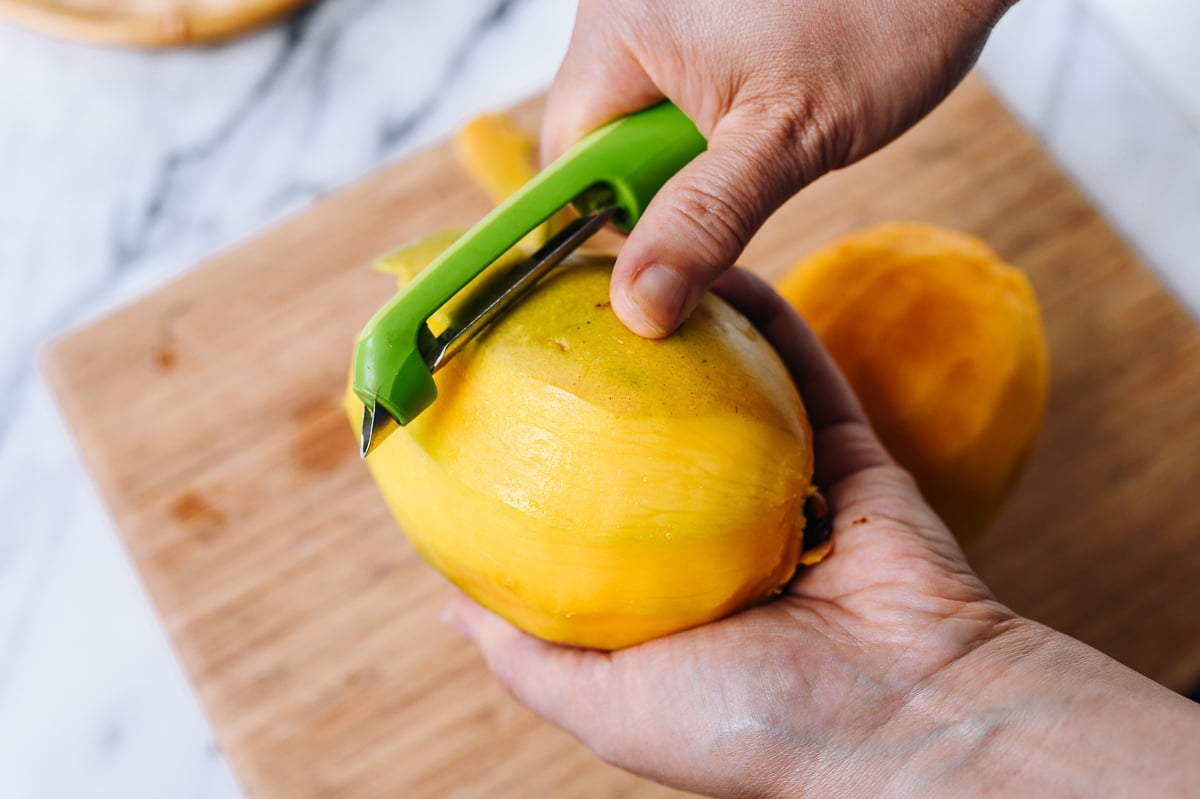 Peeling mango, geagle.miooashdv.tk