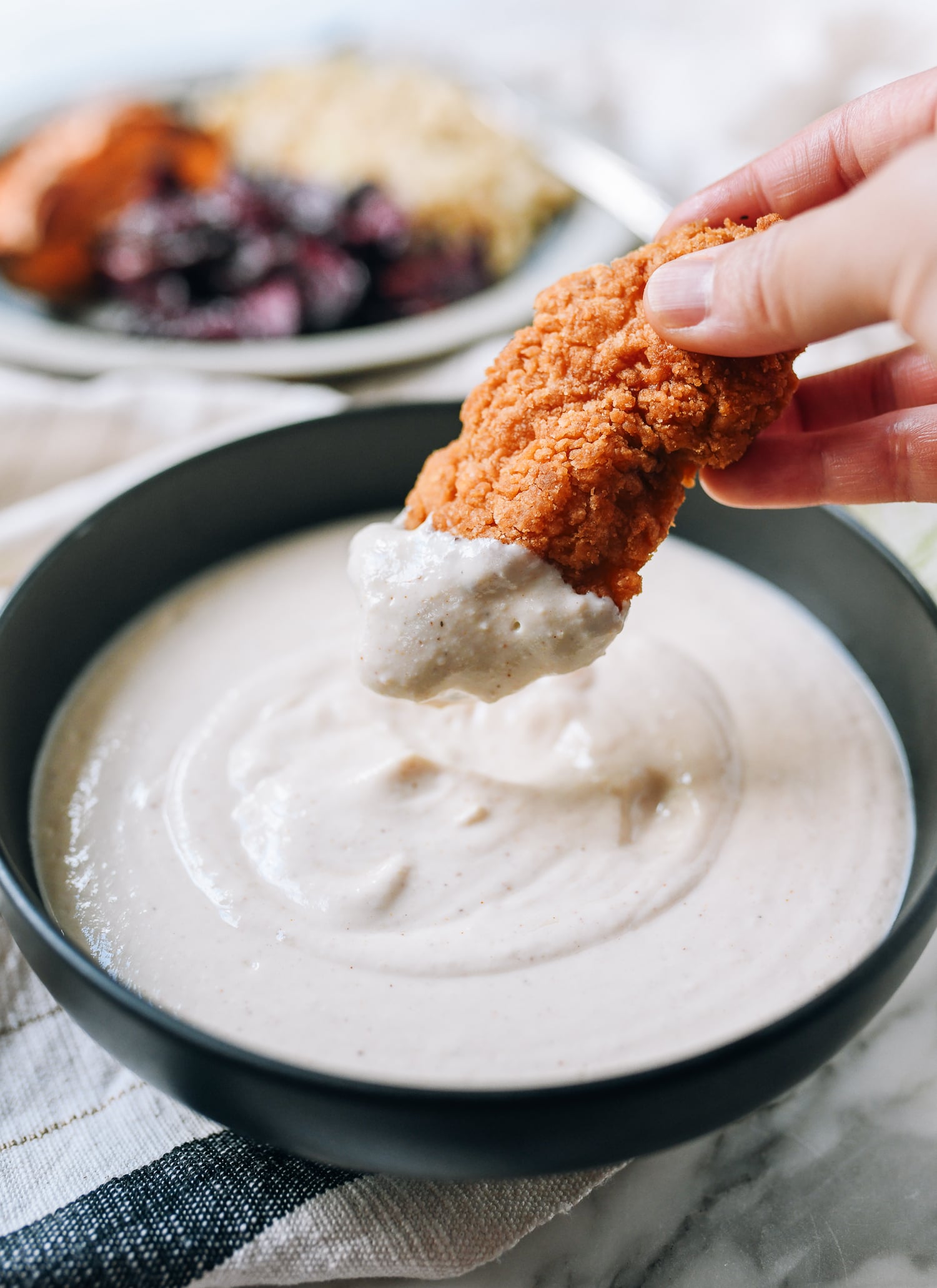 Using vegan aioli as dipping sauce for chicken, geagle.miooashdv.tk