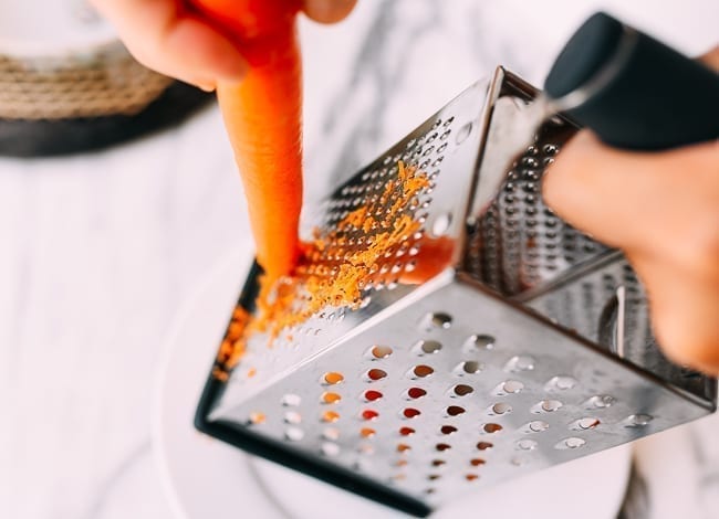 Grating carrots, geagle.miooashdv.tk