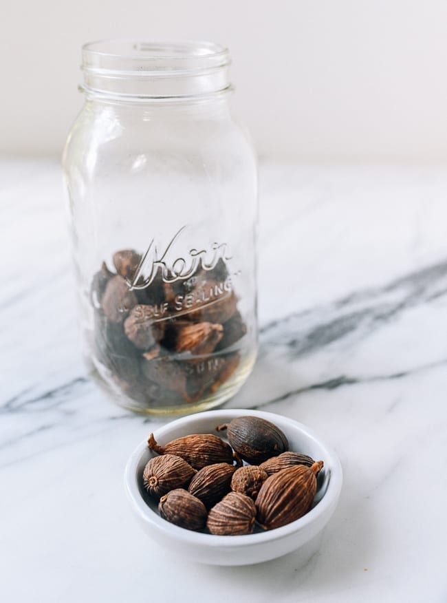 Black Cardamom (Tsaoko)
